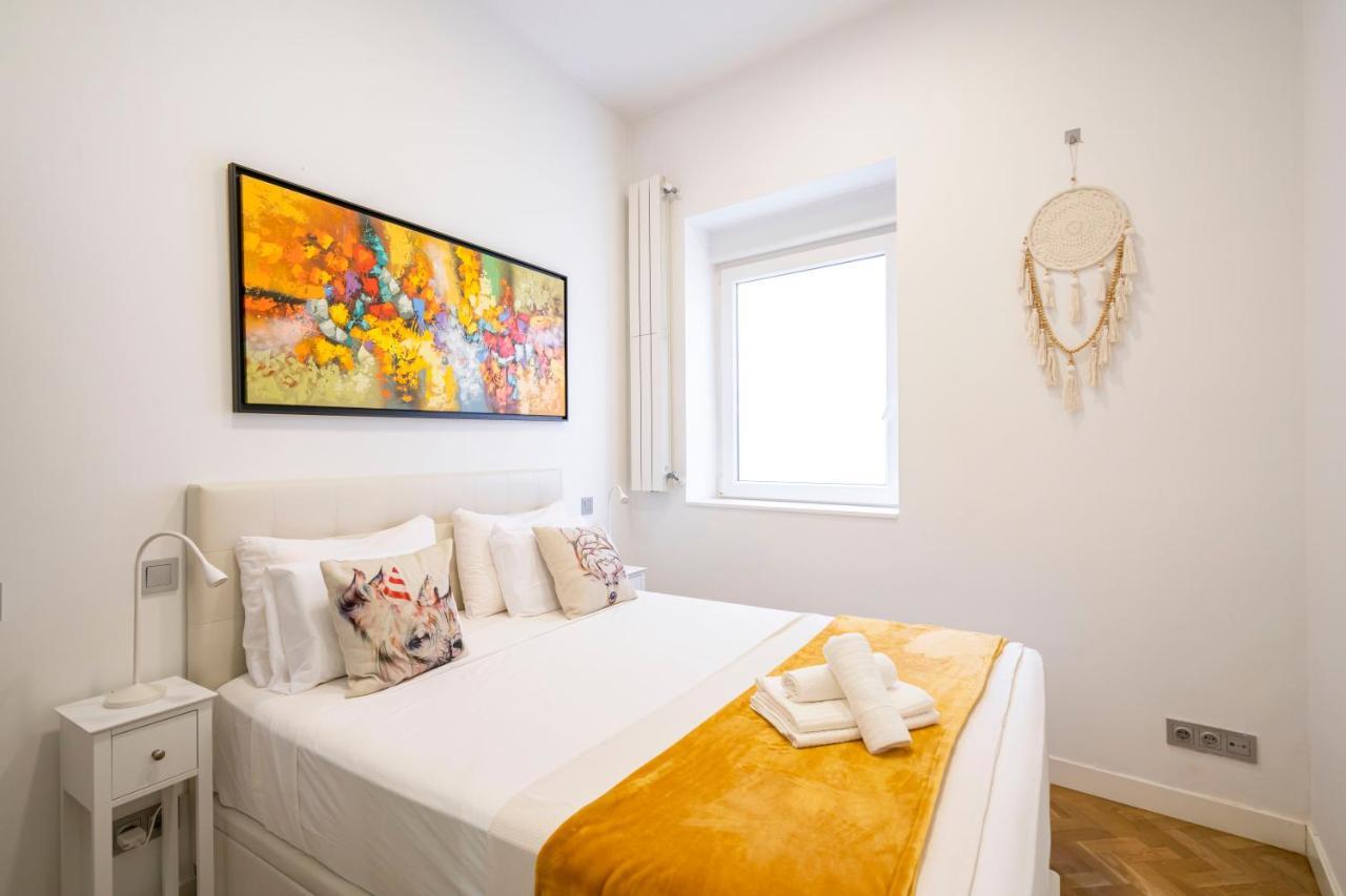 For You Rentals Apartment Temporal In The Center Of Madrid Esl5 Exterior foto